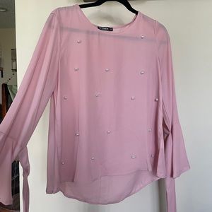 shirt with pearls